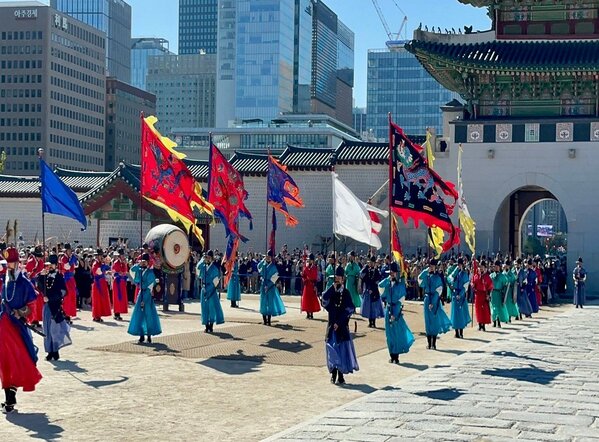 کاخ گیونگ بوک گونگ، شکوه پادشاهی چوسان در قلب سئول